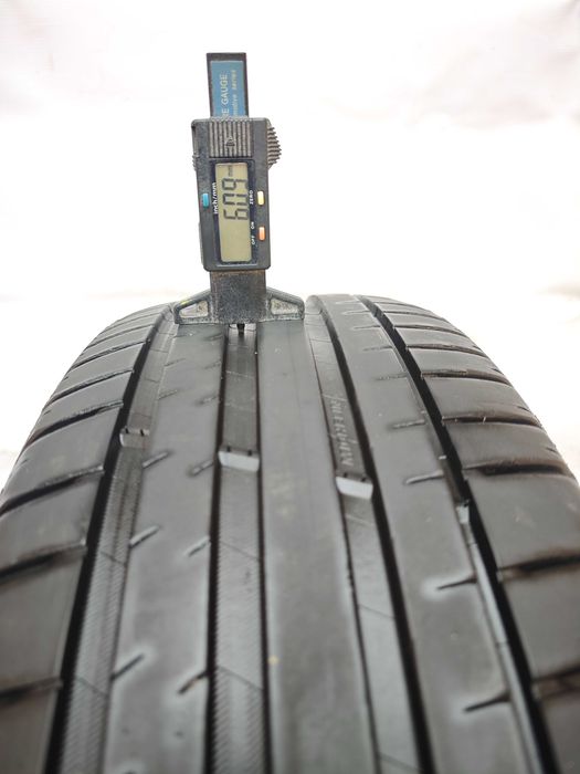 Anvelope 225/60/18 an 2023 vara MICHELIN Pilot Sport 4 SUV