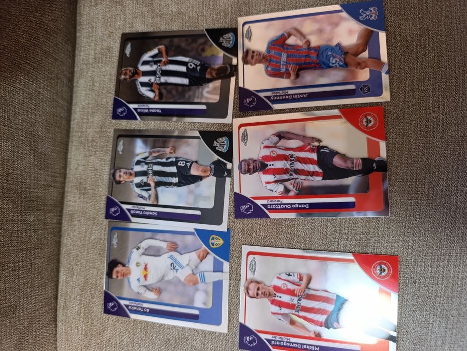 Футболни карти TOPPS Chrome