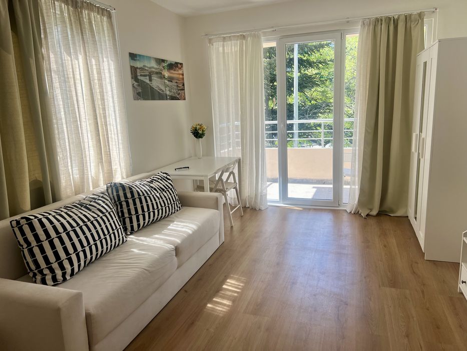 Дава се под наем Тристаен апартамент в Варна, Морска градина - 70 кв.м за 650 € - Снимка #13