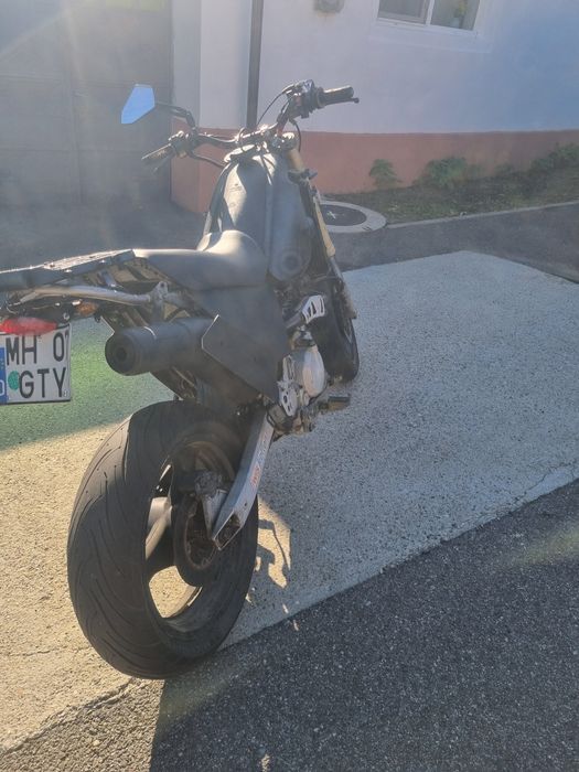 Vând Gilera 600 rc