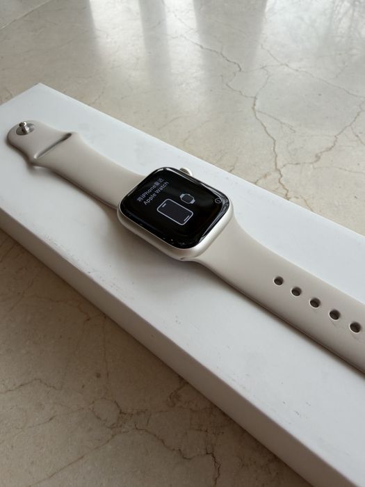 Продам Apple Watch Series 8 41mm