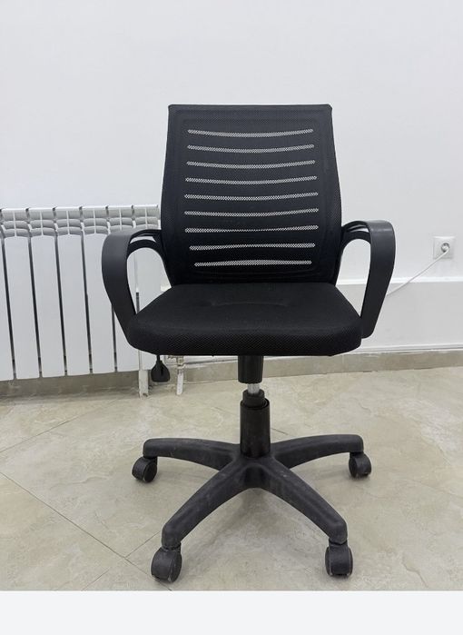 Продам офисное кресло