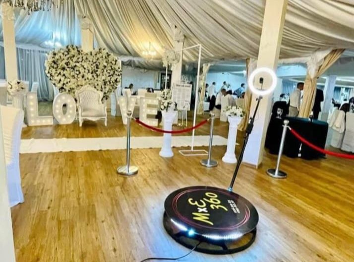 Fum greu/ vulcani/cabina foto/platformă video/ tort de shot-uri