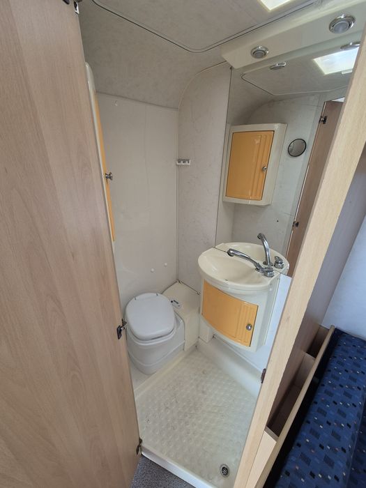 Rulota 4 persoane Dethleffs New Line 440 an 1999