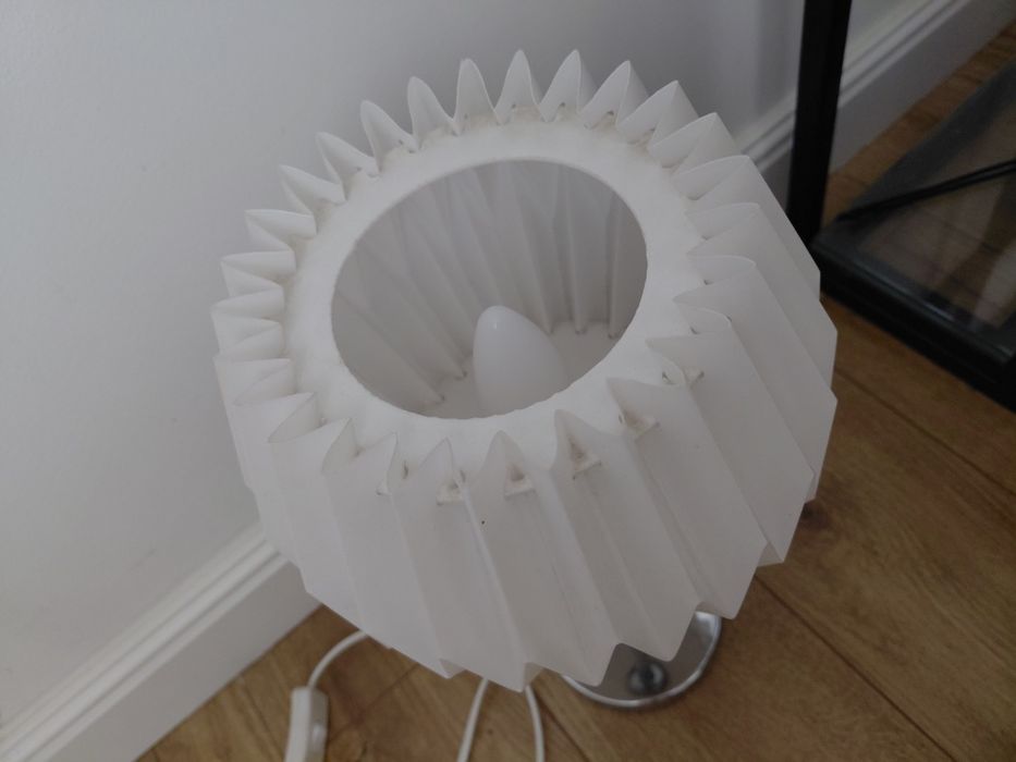 Veioza / lampa de camera