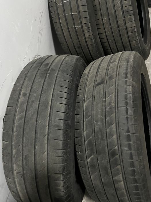 Продам летних комплект шины состояние хорошие
