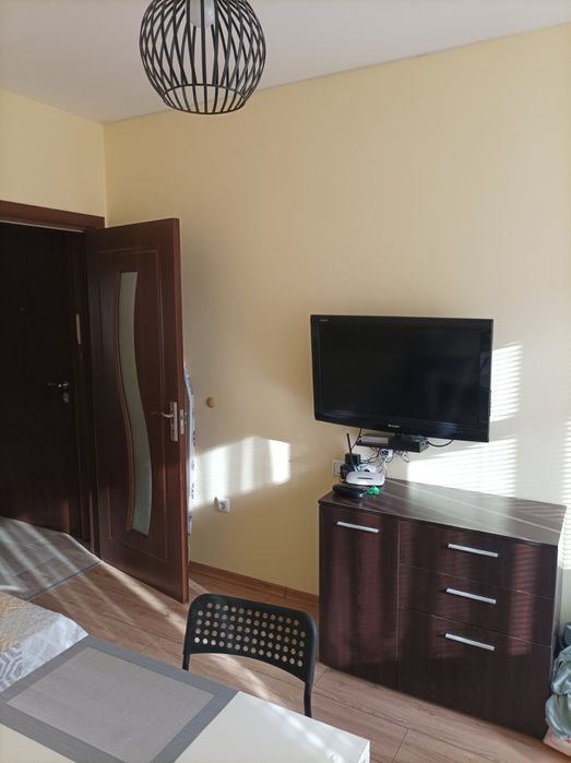 Дава се под наем Едностаен апартамент в Варна, ВИНС - 30 кв.м за 398.82 € - Снимка #3