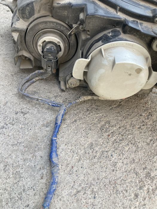 Фара субару легаси 2005 год