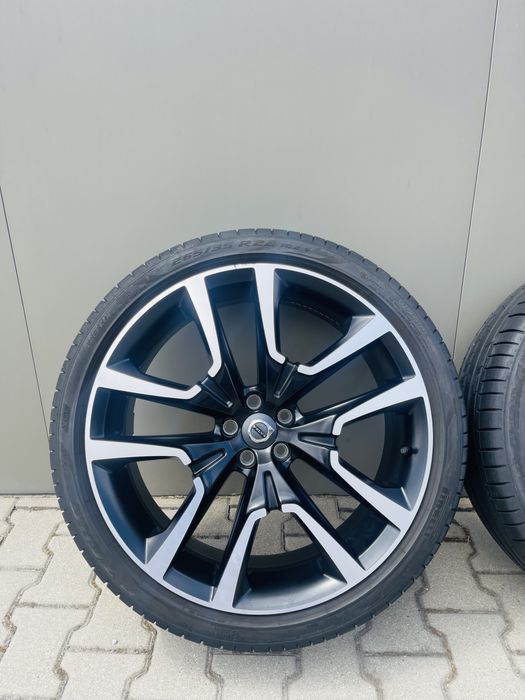 Джанти VOLVO XC60 / XC90 -  22” с гуми Pirelli P Zero 265/35/22