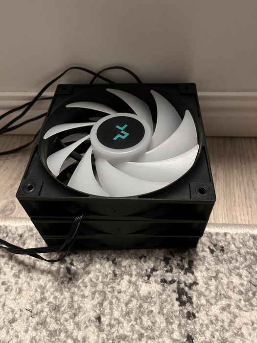 Vând Ventilatoare Deepcool