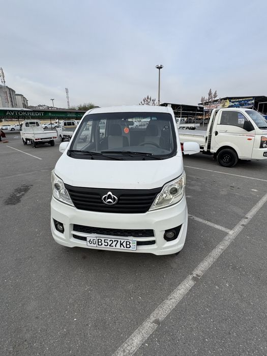 Changan dubl kabina