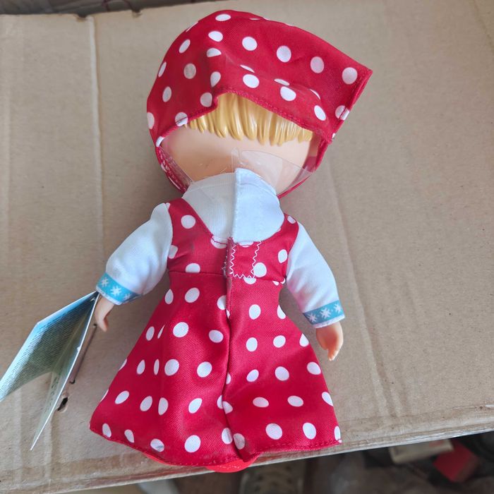 Нова оригинална кукла Маша от Маша и Мечока.