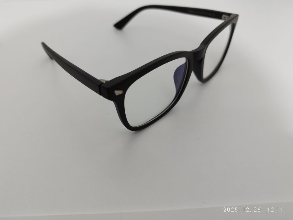 Vând  Ochelari lumina albastra cu protectie calculator