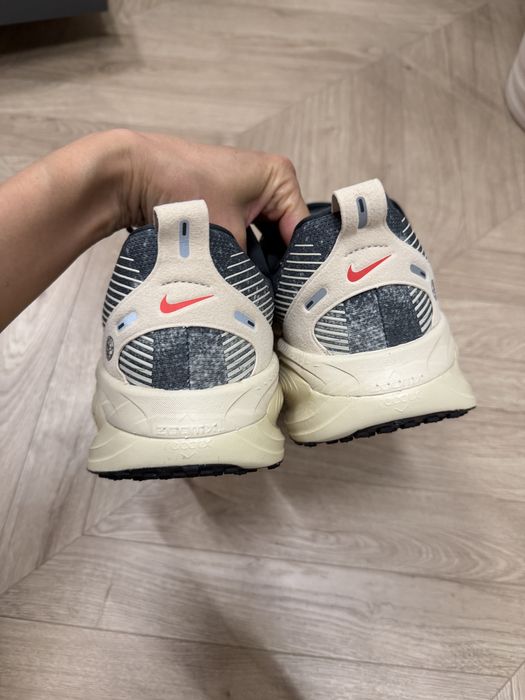 Кроссовки Nike размер 45