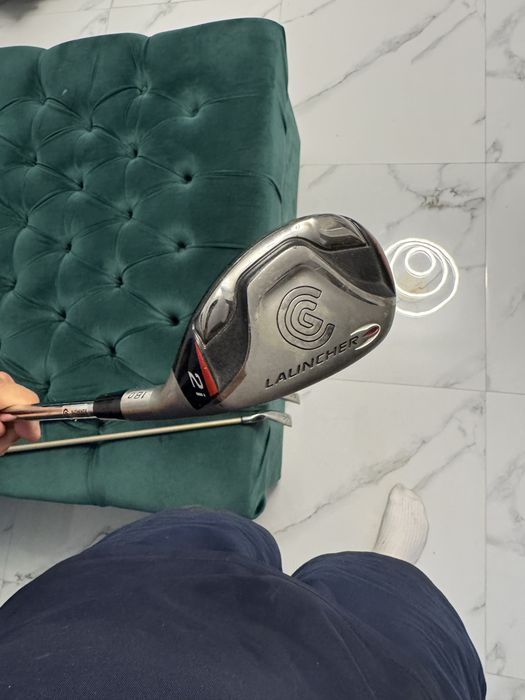 Vând Crose de golf 18 bucati