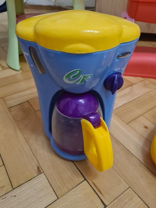 Детски играчки, Мини кухня, Тоалетка, Печка, Лаптоп