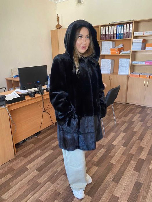 Продается норковая шуба