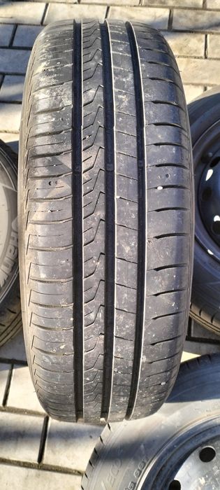 Genți cu anvelope de vară 185/65/R15  88T