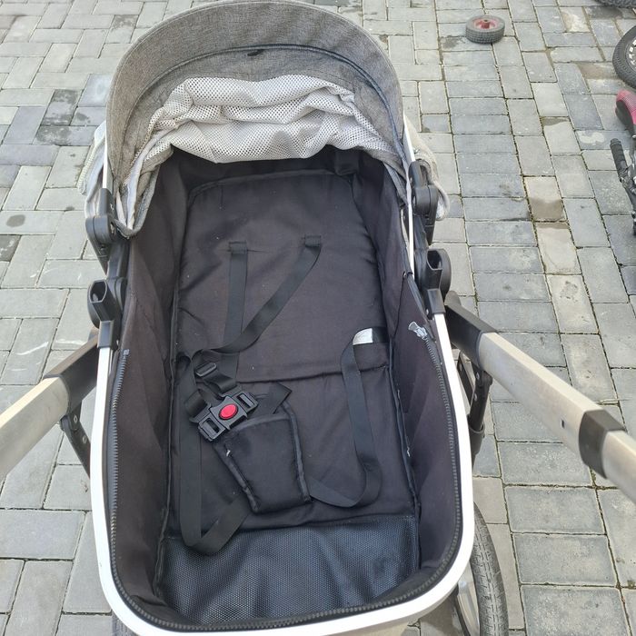 Продам бу Коляска итд