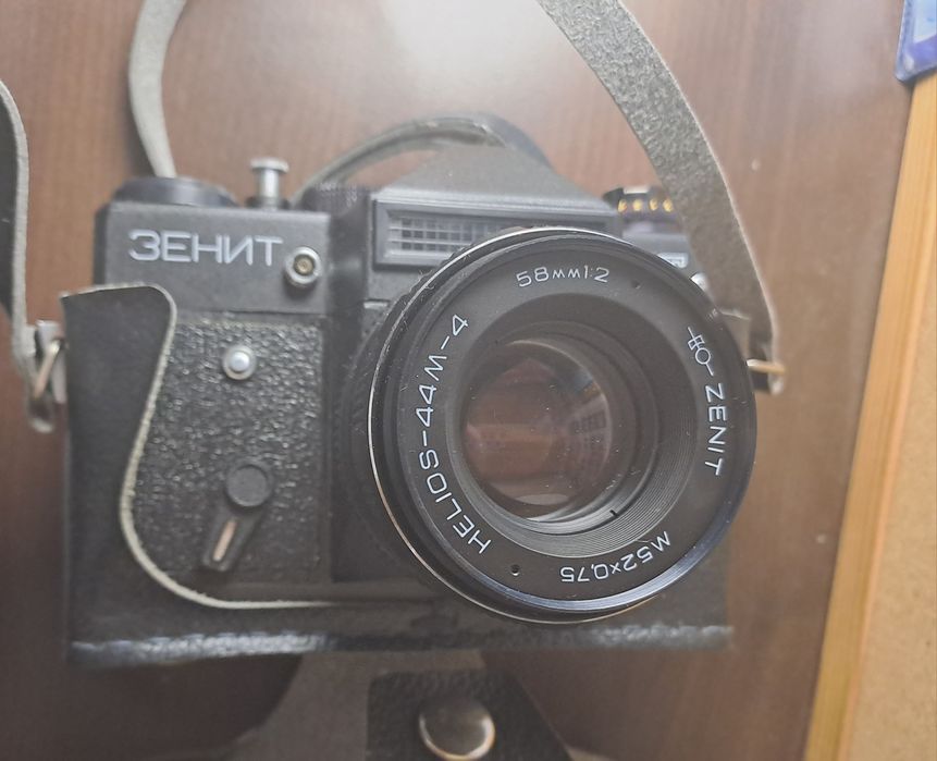 Фотокамера Зенит