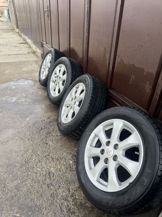 Комплект диски с шины на камри 40