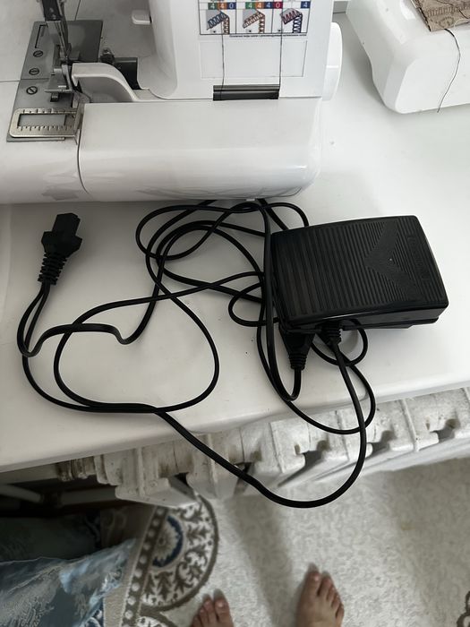 Оверлок comfort 110