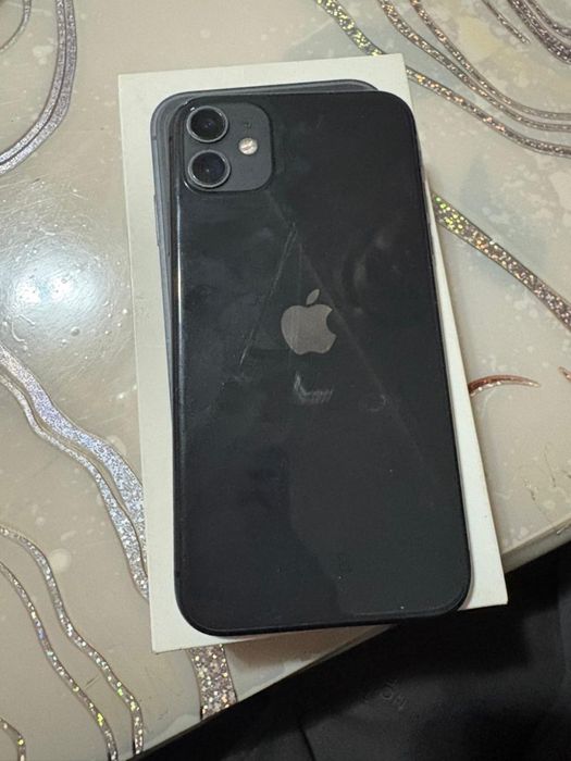 Продай айфон 11 на 64