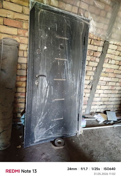 Продам Выходные дверь