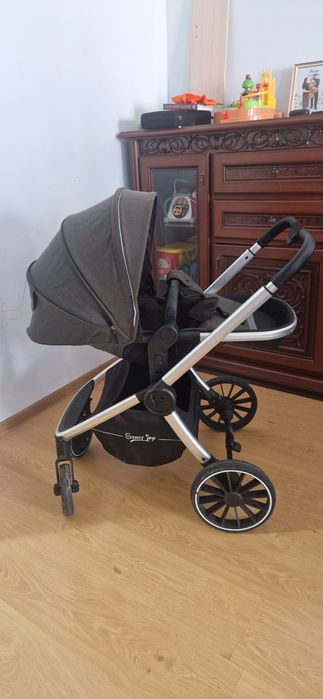 Продаются коляску