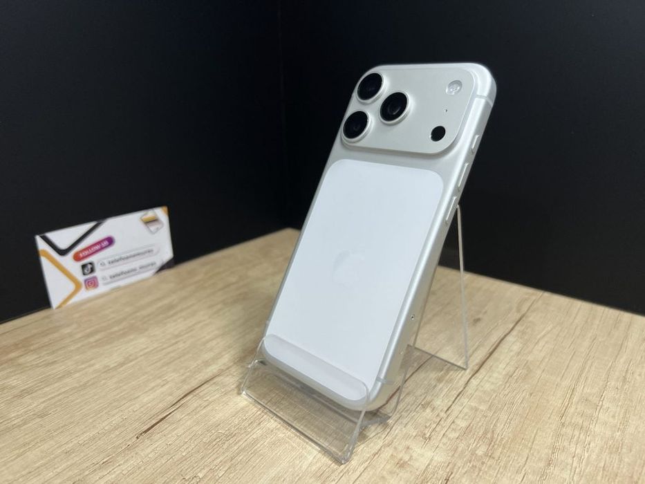 iPhone 17 Pro 256Gb Silver Second-Hand 3 ani garanție, Telefoane Mures