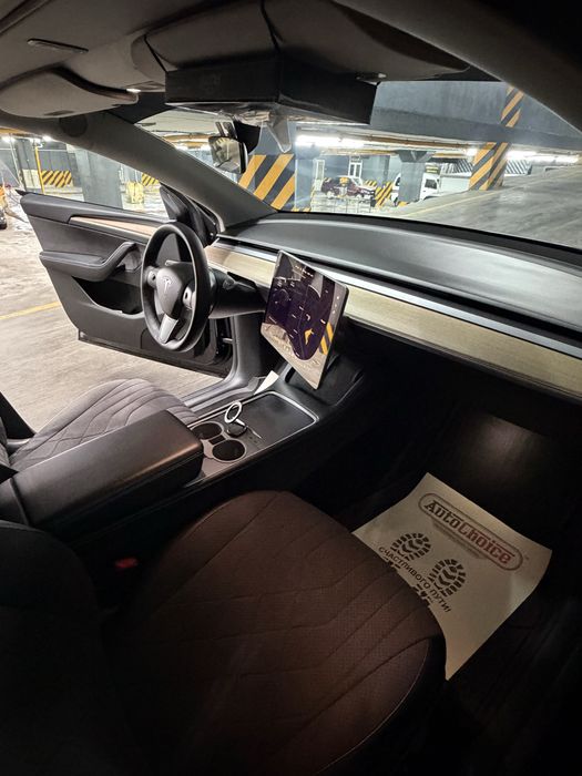 Tesla Model Y Performance 0-100 ga 3,5 sekund