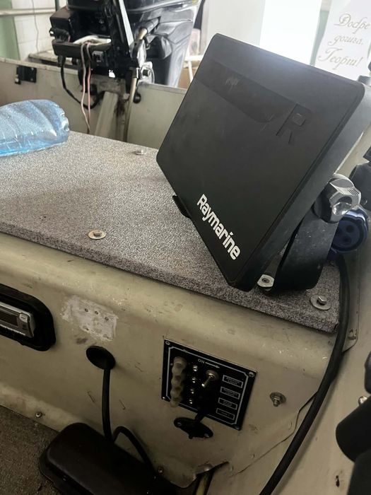 Алуминиева лодка