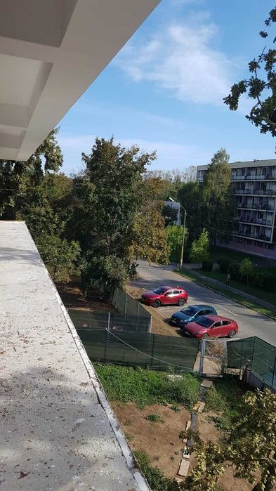 Vanzare (sau asociere) teren+imobil apartamente vis-a-vis Hotel Doina