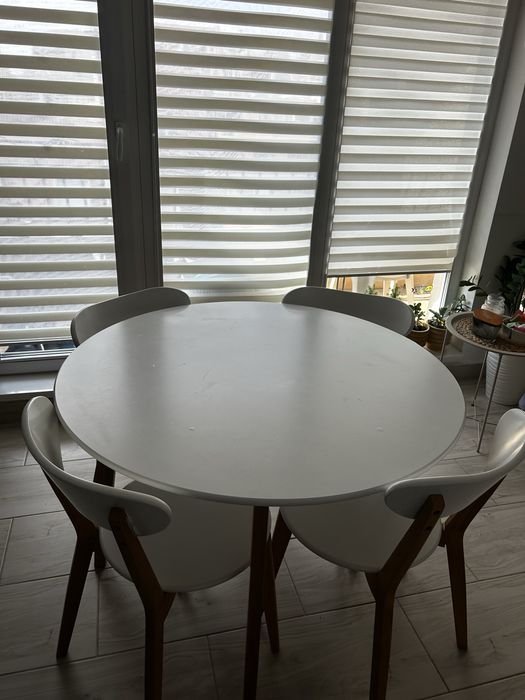 Маса с 4 стола JEGIND