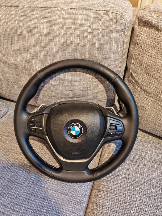 Volan BMW Sport Seria 3 F30 F31 Seria 4 F32 F33 F36 original cu airbag