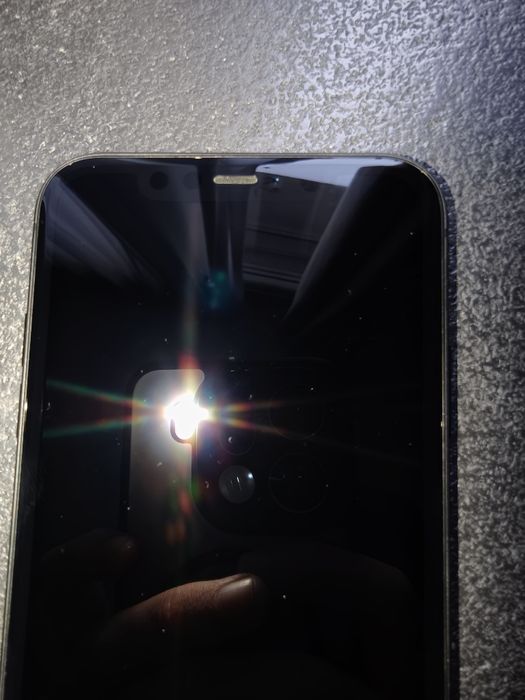 iPhone 11, ca nou, 64GB, 93% sănătate baterie