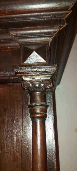 Dulap rustic cu modele