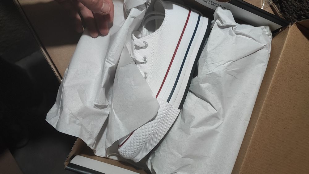 Lot Încălțăminte 110 perechi