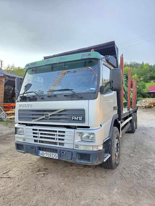 Camion forestier Volvo FM 12 , 327.000 reali, verificabili, macara forestieră profesionala