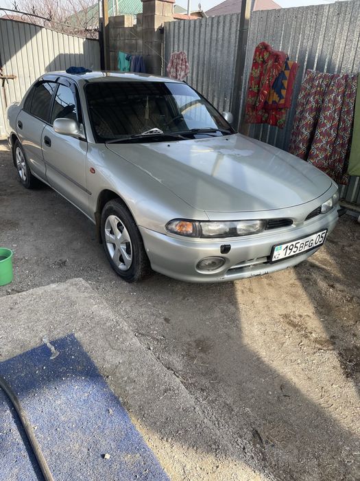 Митсубиши галант 7