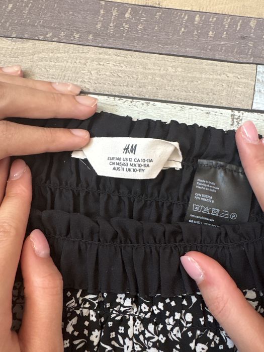 Детска пола H&M  145/63см