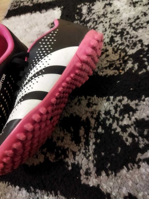 Детски футболни обувки (Стоножки)