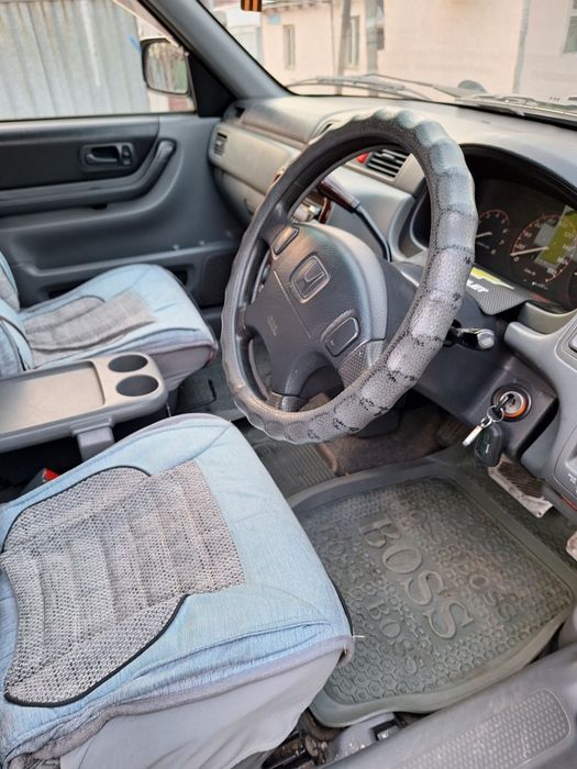 Продам Honda CRV 1