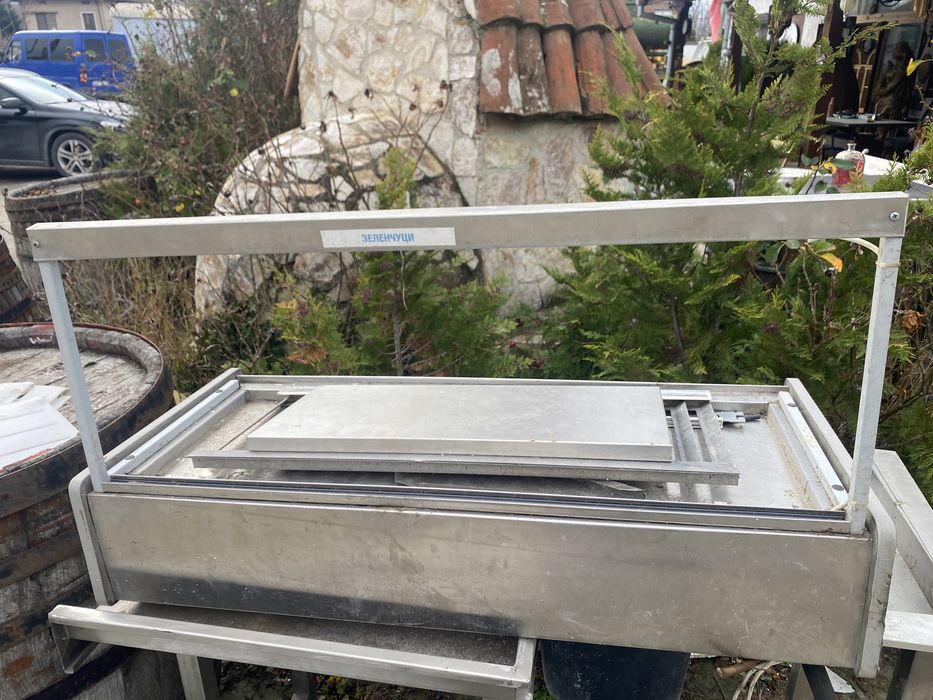 Витрина за вграждане, подходяща за заведение /магазин!!!