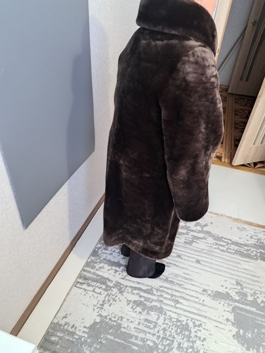 Продам  шуба цигейка.