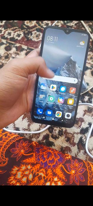 Redmi note 8 sotiladi 64 gb xotirasi