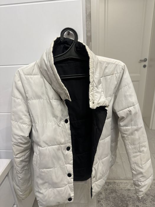 Продаю осению ветровку