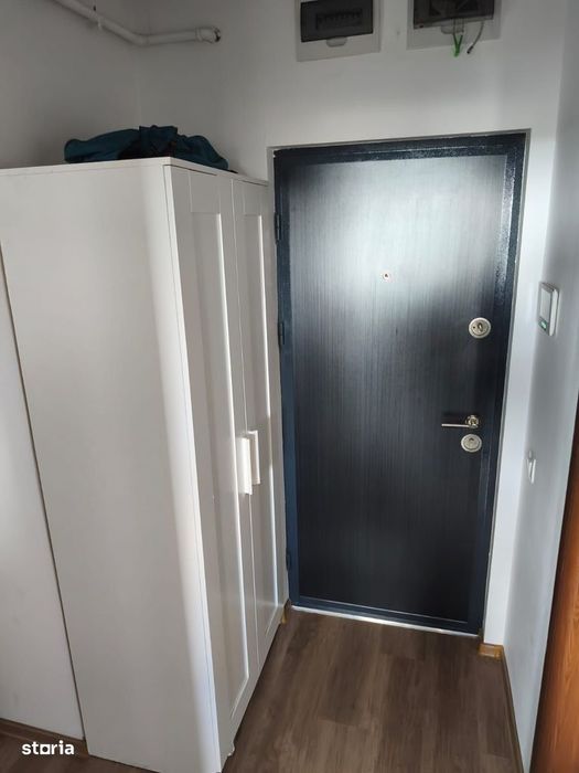 Spre vanzare, apartament cu o camera, la 10 minute de centrul orasului — fotografia 3