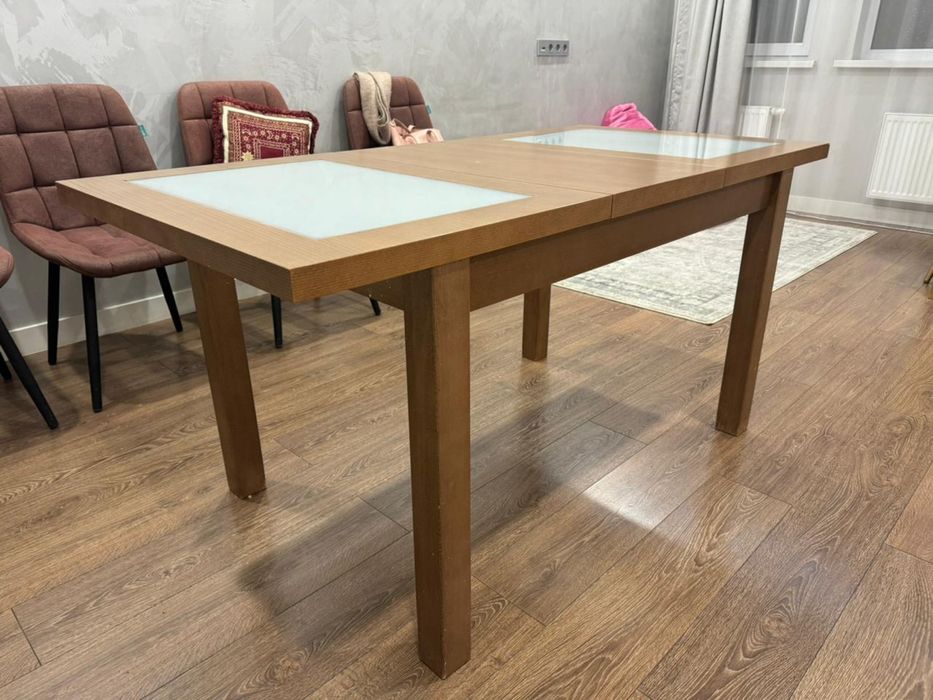 Стол малайзийский дерево