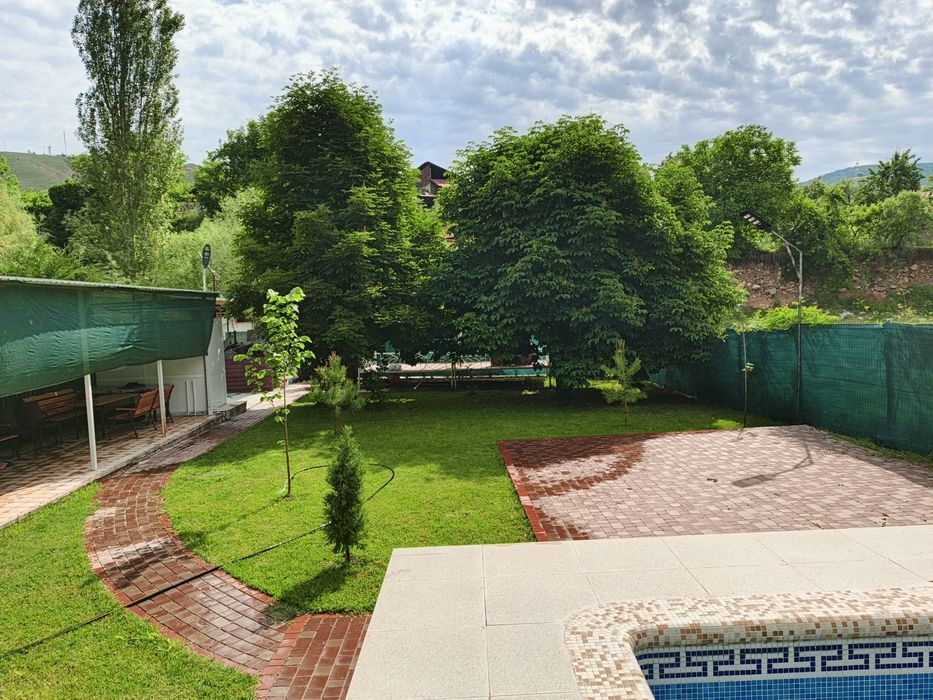 Dacha bor Humson ugan boyida